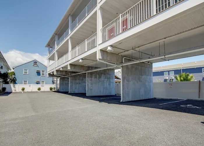 Ocean North Hotel